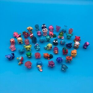 Large Lot of 45+ Spin Master Hatchimals Colleggtibles Figures